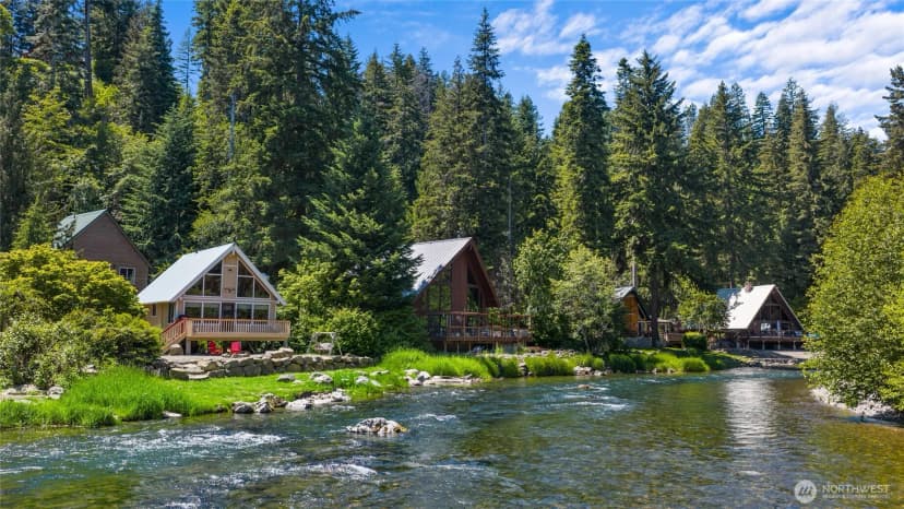 Property photo for 1060 Pebble Beach Drive, Cle Elum photo 6