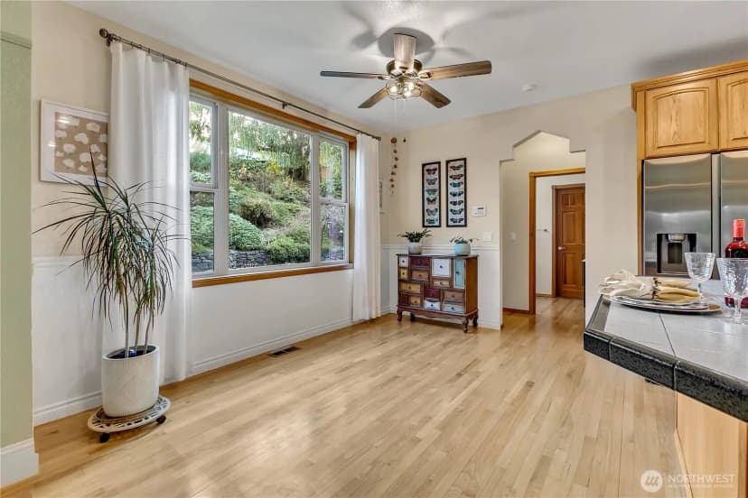 Property photo for 6725 Mirror Court Se, Olympia photo 6