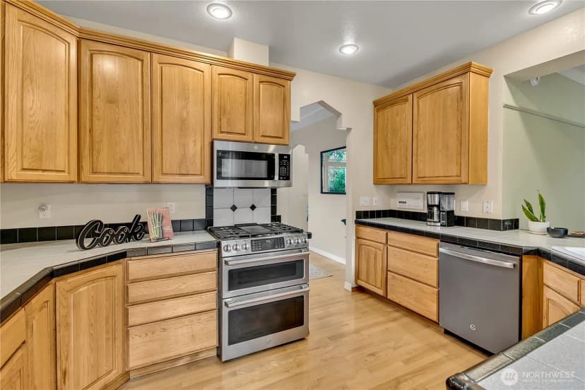 Property photo for 6725 Mirror Court Se, Olympia photo 9