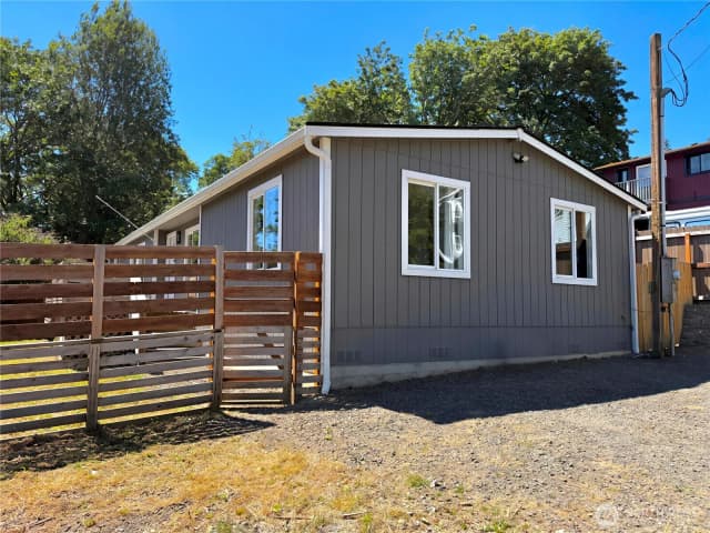 Property photo for 6589 Ne Center Street, Suquamish