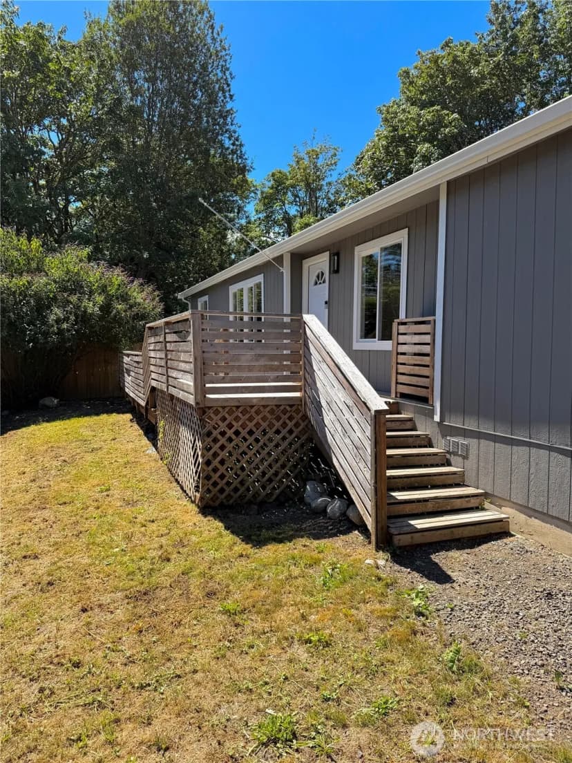 Property photo for 6589 Ne Center Street, Suquamish photo 29