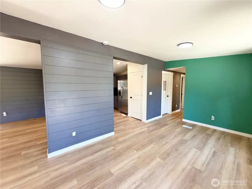Property photo for 6589 Ne Center Street, Suquamish photo 5
