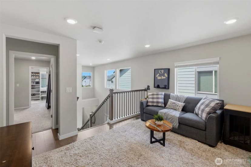 Property photo for 23546 Granite Court, Black Diamond photo 14