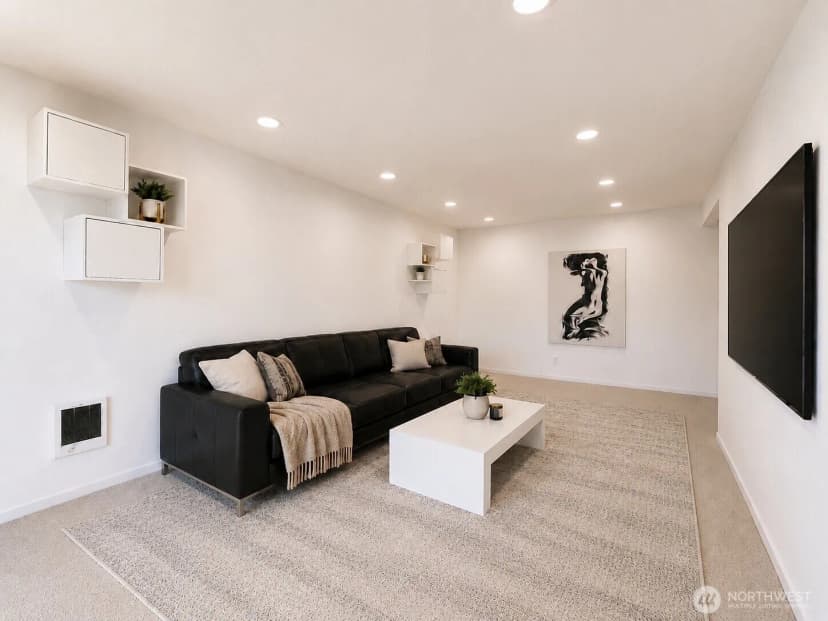 Property photo for 811 126th Place Ne #a204, Bellevue photo 4