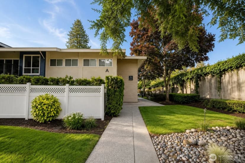 Property photo for 811 126th Place Ne #a204, Bellevue photo 14