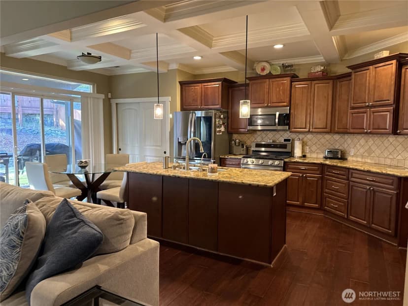 Property photo for 4129 Grotto Court Sw, Tumwater photo 2