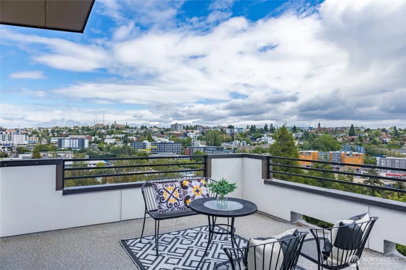 Property photo for 1019 Sturgus Avenue S #b, Seattle photo 15