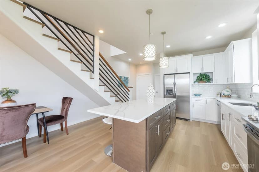 Property photo for 1019 Sturgus Avenue S #b, Seattle photo 10