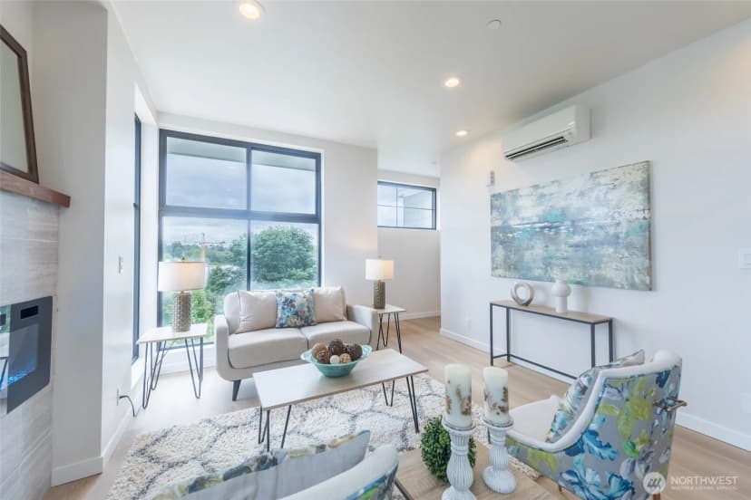Property photo for 1019 Sturgus Avenue S #b, Seattle photo 7