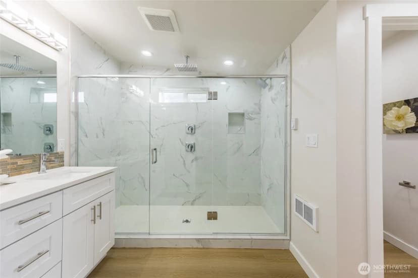 Property photo for 1019 Sturgus Avenue S #b, Seattle photo 18