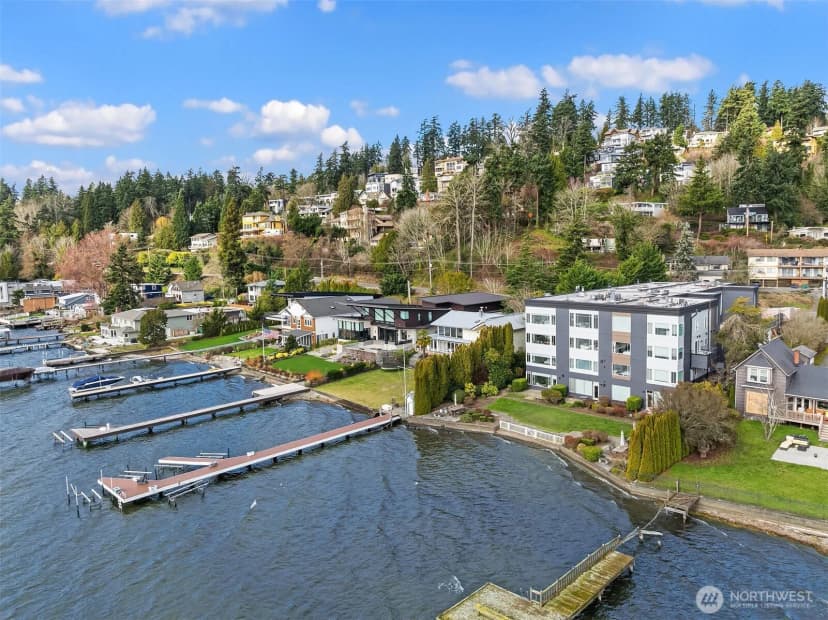 Property photo for 9039 Juanita Drive #304, Kirkland photo 32