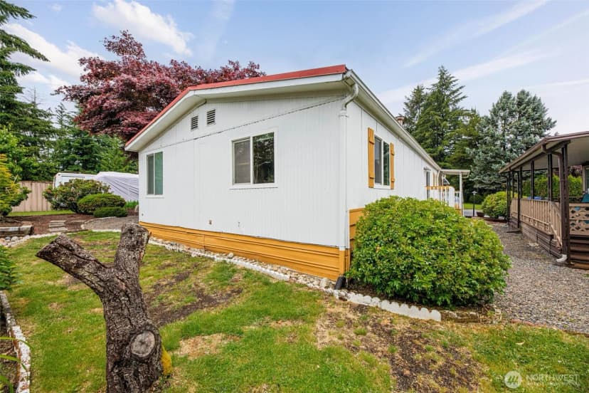 Property photo for 11622 Silver Lake Road #80, Everett photo 34
