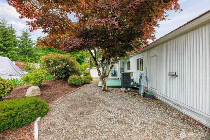 Property photo for 11622 Silver Lake Road #80, Everett photo 37