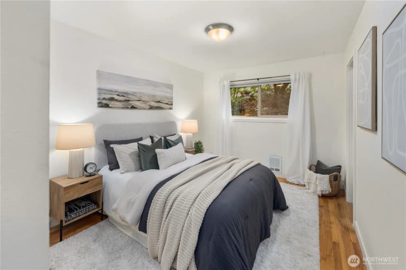 Property photo for 7106 California Avenue Sw #101, Seattle photo 10