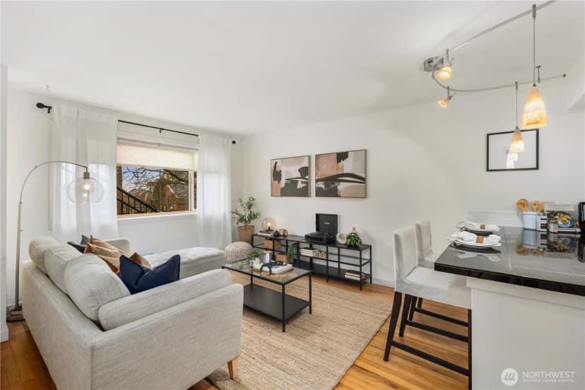 Property photo for 7106 California Avenue Sw #101, Seattle photo 6