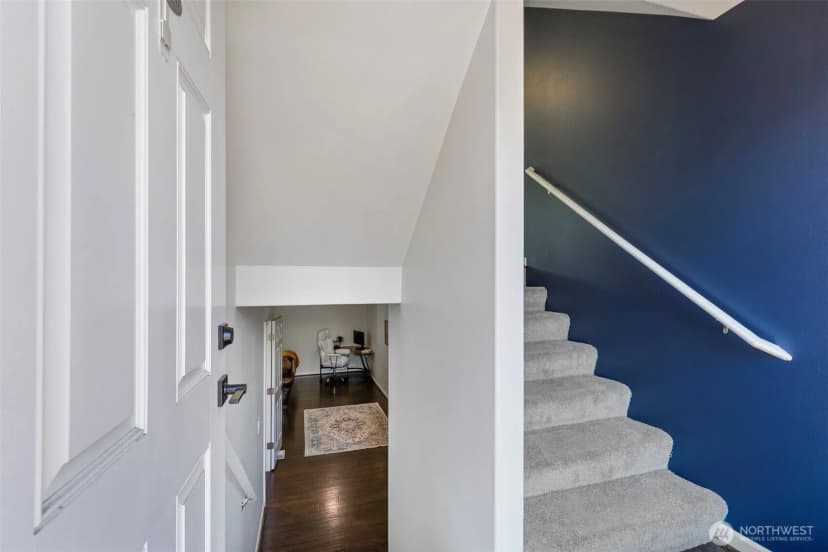 Property photo for 2258 Se Upchurch Way, Port Orchard photo 5