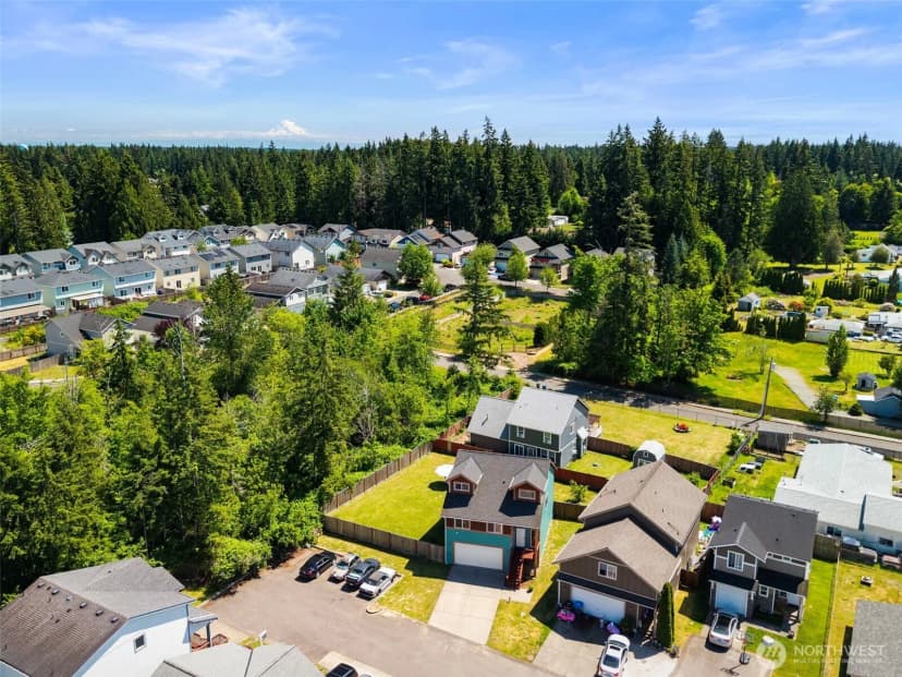 Property photo for 2258 Se Upchurch Way, Port Orchard photo 32