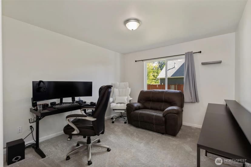 Property photo for 2258 Se Upchurch Way, Port Orchard photo 23