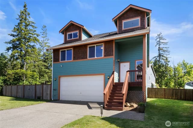 Property photo for 2258 Se Upchurch Way, Port Orchard