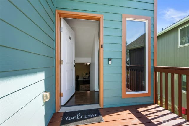 Property photo for 2258 Se Upchurch Way, Port Orchard photo 4