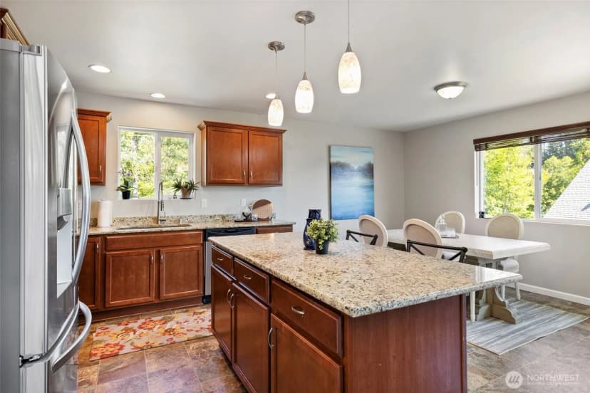 Property photo for 2258 Se Upchurch Way, Port Orchard photo 11