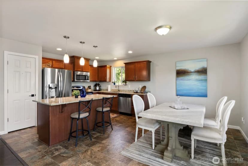 Property photo for 2258 Se Upchurch Way, Port Orchard photo 8