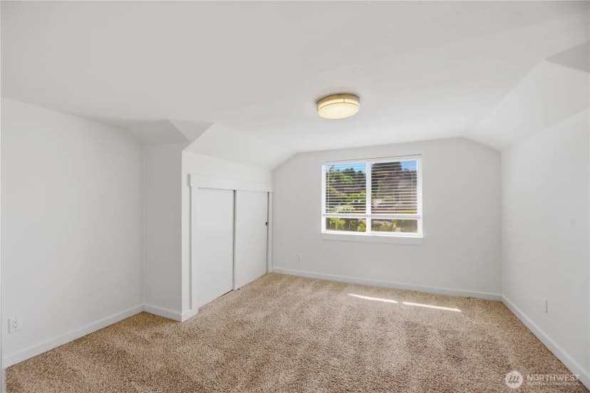 Property photo for 11546 85th Avenue S, Seattle photo 19