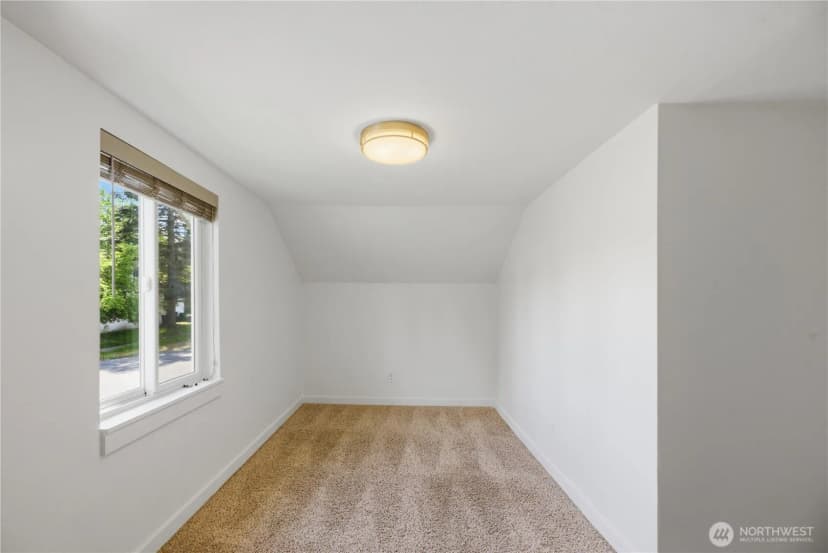 Property photo for 11546 85th Avenue S, Seattle photo 20