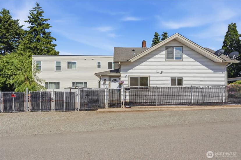 Property photo for 11546 85th Avenue S, Seattle photo 40