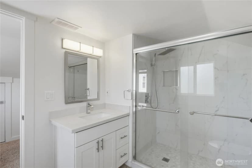 Property photo for 11546 85th Avenue S, Seattle photo 25