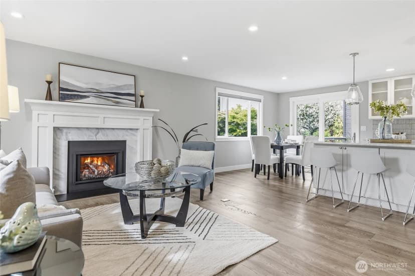 Property photo for 20426 73rd Place Ne, Kenmore photo 6