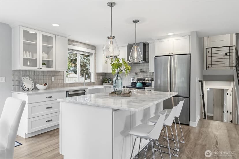 Property photo for 20426 73rd Place Ne, Kenmore photo 18