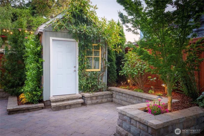 Property photo for 14341 Interlake Avenue N, Seattle photo 27