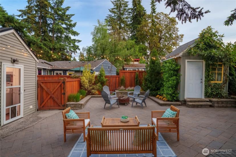 Property photo for 14341 Interlake Avenue N, Seattle photo 23