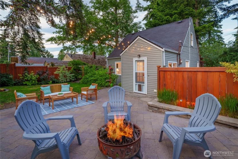 Property photo for 14341 Interlake Avenue N, Seattle photo 22