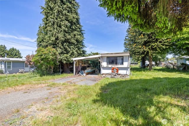 Property photo for 2013 E 4th Avenue, Port Angeles photo 3