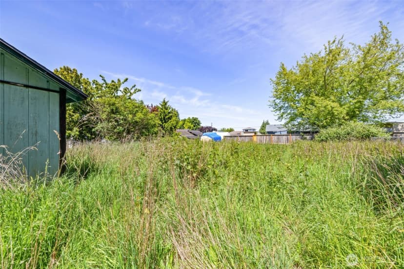 Property photo for 2013 E 4th Avenue, Port Angeles photo 5