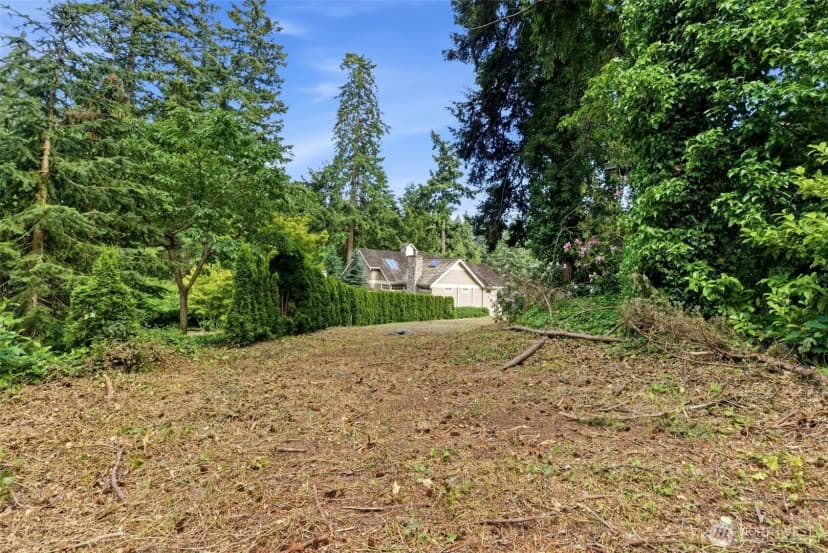 Property photo for 11623 Madera Gardens Drive Sw, Lakewood photo 16