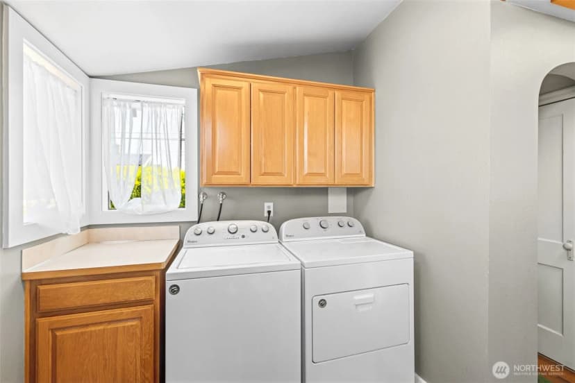 Property photo for 218 S Jones Street, Port Angeles photo 32