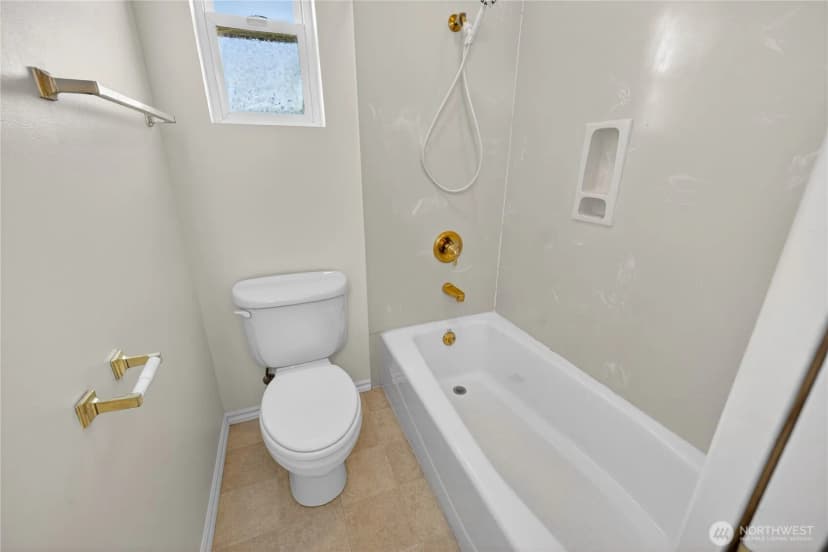 Property photo for 3712 W 8th Street, Anacortes photo 30
