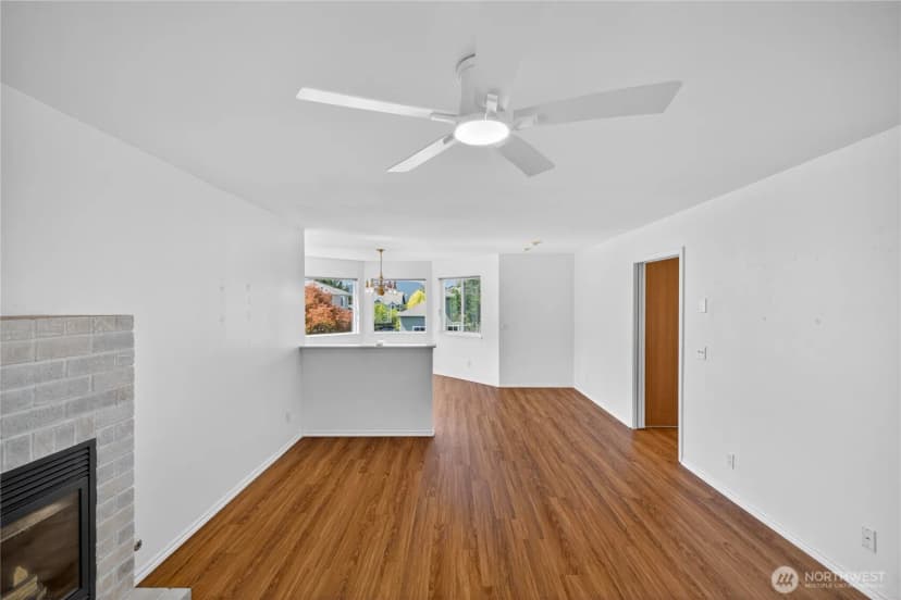 Property photo for 3712 W 8th Street, Anacortes photo 6