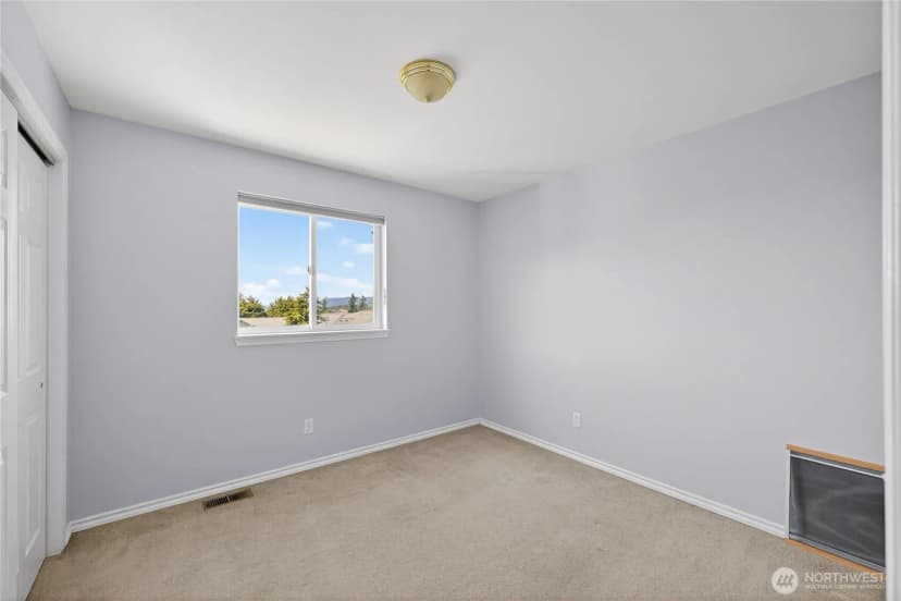 Property photo for 3712 W 8th Street, Anacortes photo 20