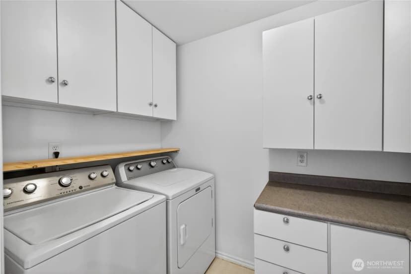 Property photo for 3712 W 8th Street, Anacortes photo 33