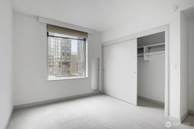 Property photo for 10650 Ne 9th Place #1520, Bellevue photo 18