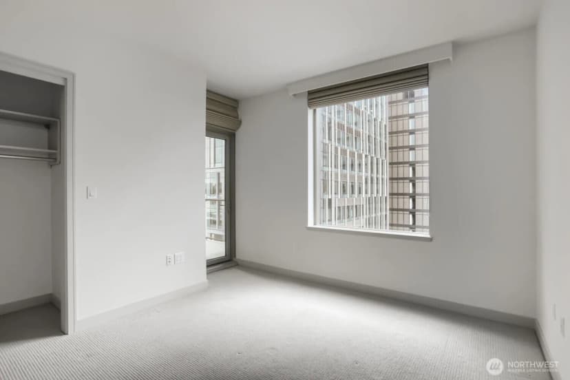 Property photo for 10650 Ne 9th Place #1520, Bellevue photo 12
