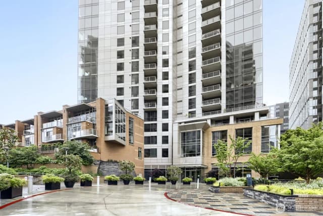 Property photo for 10650 Ne 9th Place #1520, Bellevue