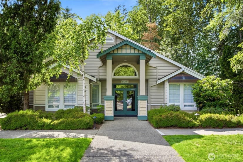 Property photo for 25235 Se Klahanie Blvd #c303, Sammamish photo 23