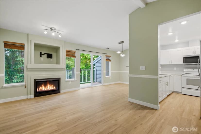 Property photo for 25235 Se Klahanie Blvd #c303, Sammamish photo 15