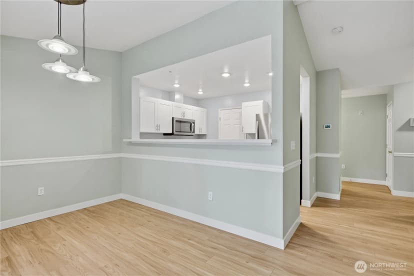 Property photo for 25235 Se Klahanie Blvd #c303, Sammamish photo 11