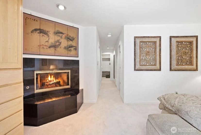 Property photo for 10000 Meydenbauer Way Se #1, Bellevue photo 17